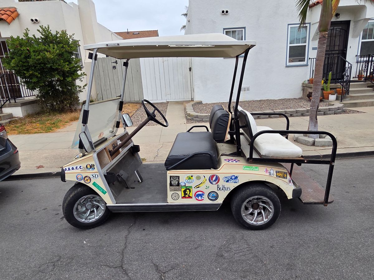 Golf carts around Ocean Beach, 92107 โ photo 7