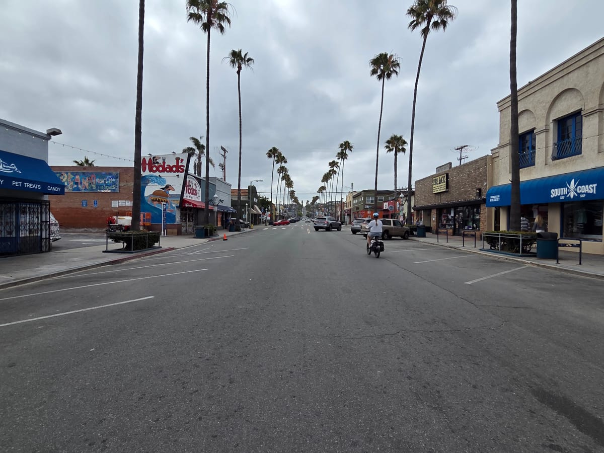 Newport Avenue in OB, San Diego โ photo 10